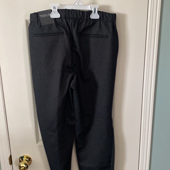 Business casual 🙃 - Picture 5 of 8